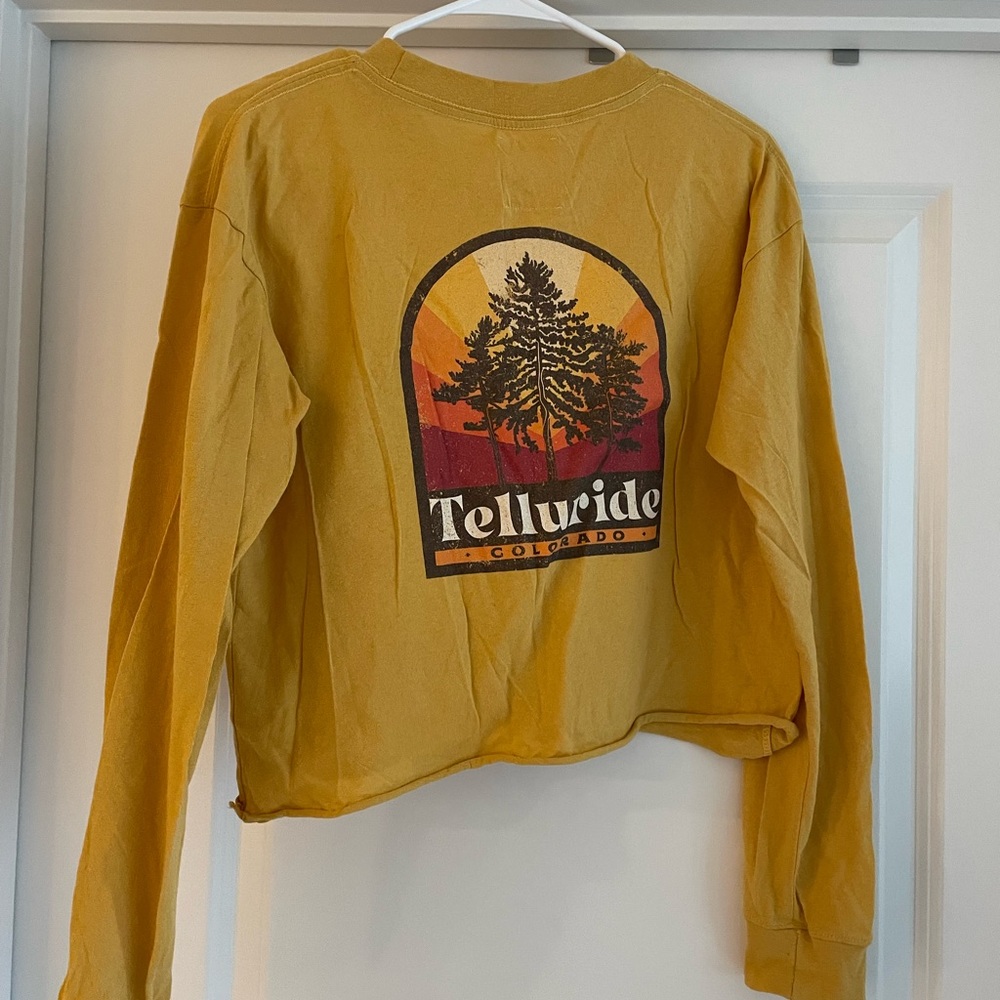 Telluride cropped long sleeve size small